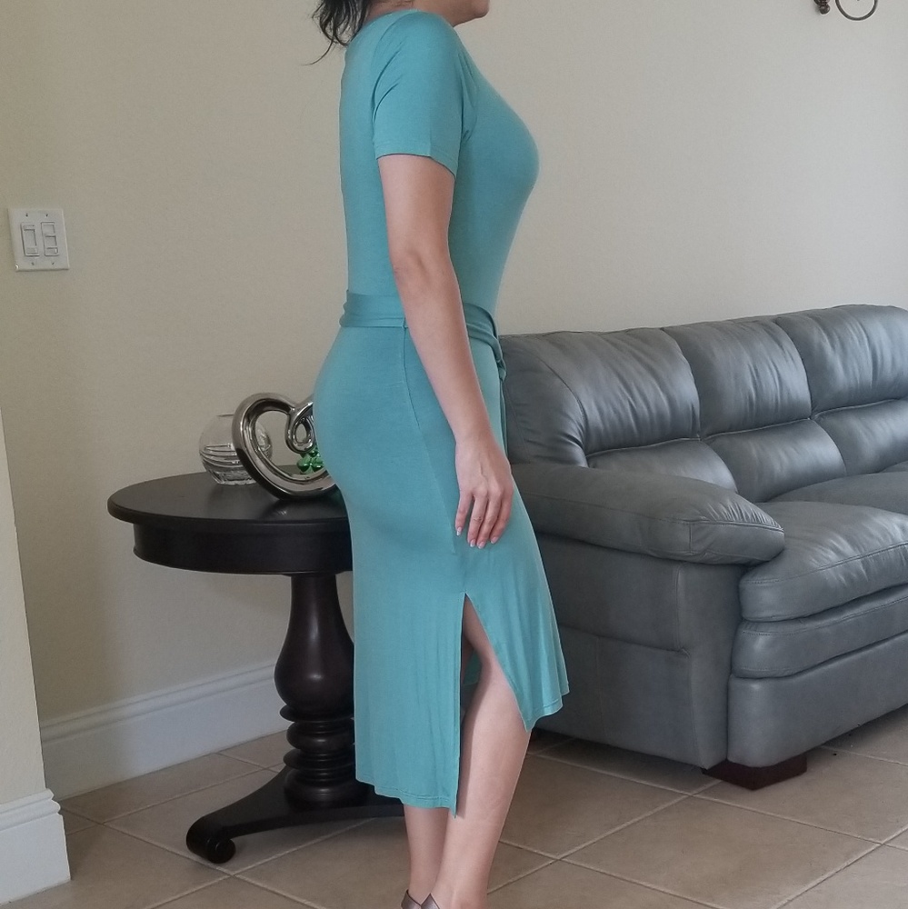 LIGHT TEAL ROUND NECK HIGH SLIT T-SHIRT DRESS
